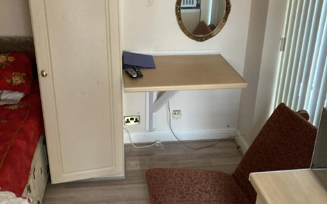 Harman Suites