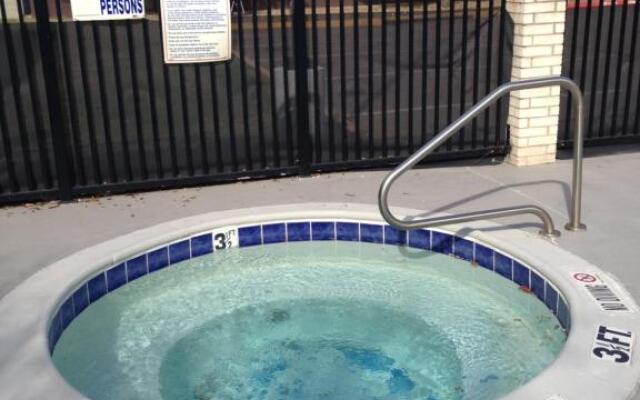 Mesquite Inn & Suites