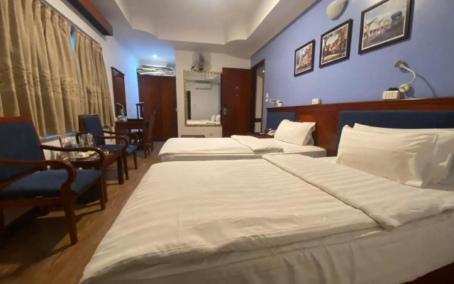 A25 Hotel - 221 Bach Mai