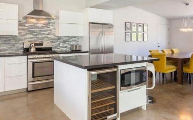 Desert Chill-Pool-Spa-5br/4ba