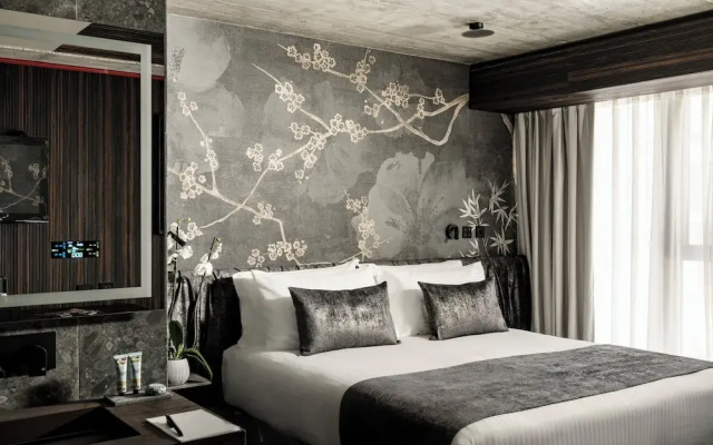 Fitch Hotel