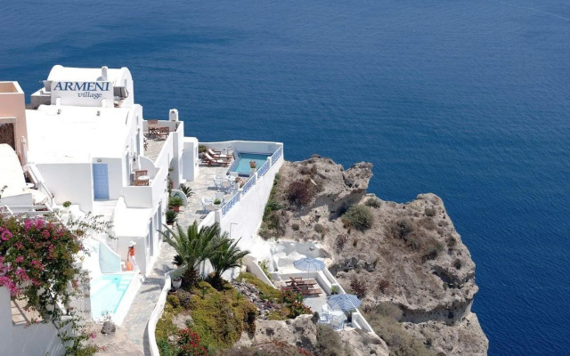 Armeni Village Rooms & Suites