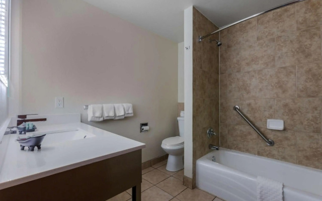 Best Western Red Hills