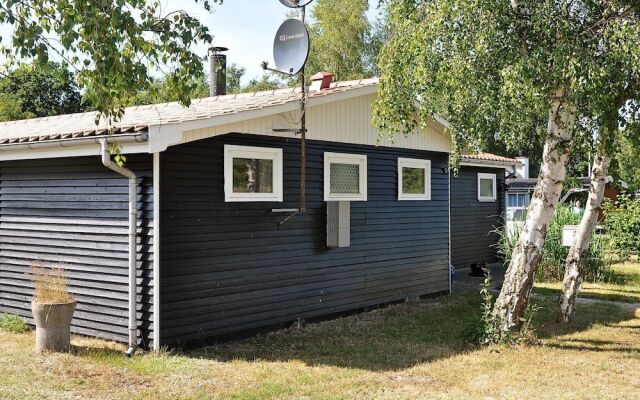 Pleasant Holiday Home in Rødby With Roofed Terrace