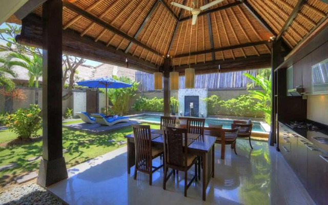 Bali Rich Seminyak Villas