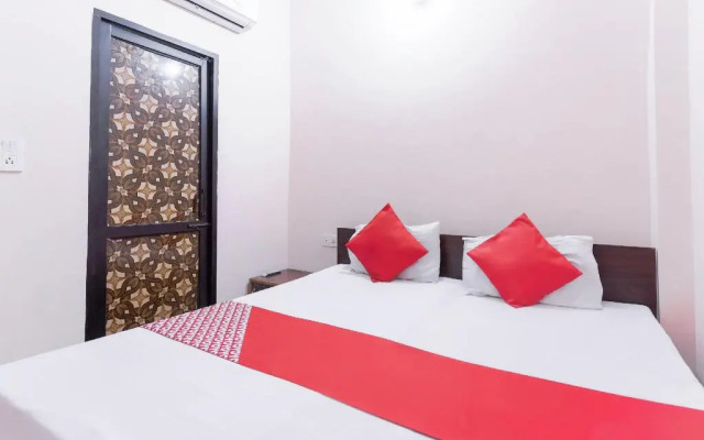 Kumar Guest House by OYO Rooms