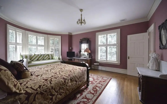 The Peter Herdic Inn