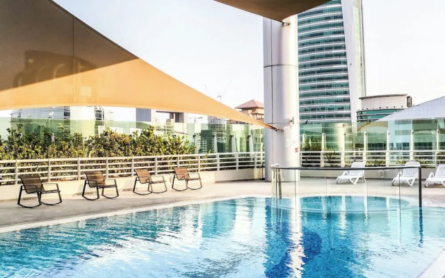 Spacious 1BR with Balcony in JLT