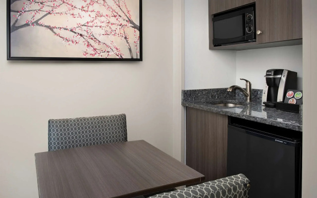 West End Washington DC, Tapestry Collection by Hilton