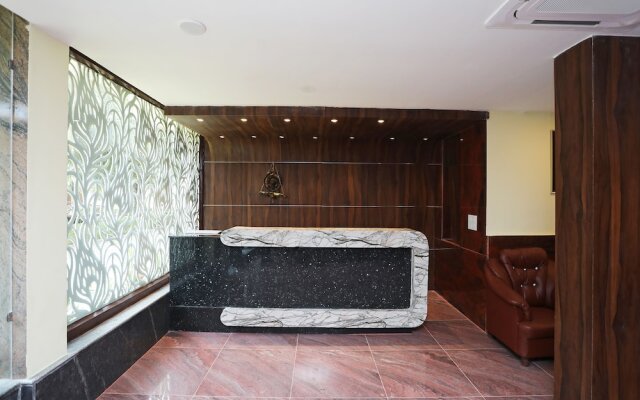 OYO 17418 Hotel Pipul