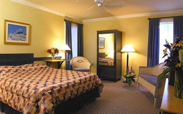 Manoir De Tilly
