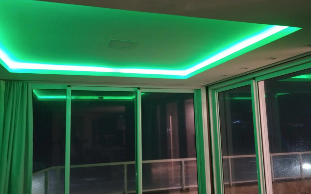 Apartamento de Cobertura frente para o mar Itapema