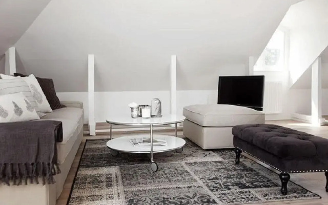 Wow Apartments