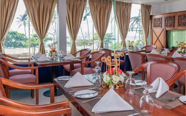 Global Towers Hotel & Suites