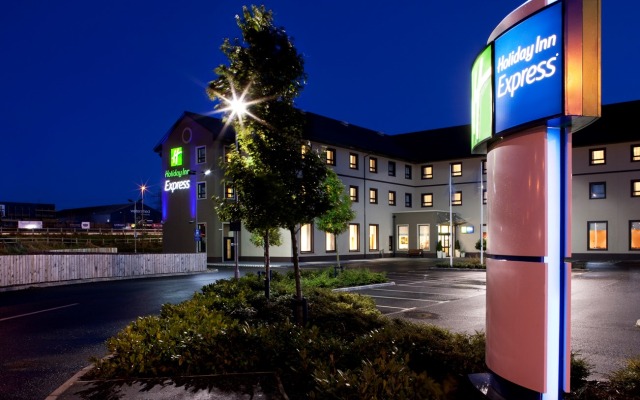 Holiday Inn Express Antrim, an IHG Hotel