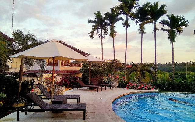 Nipuri Hotel