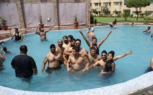 Golden Huts Resorts