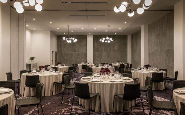 Kimpton Everly Hotel Hollywood by IHG