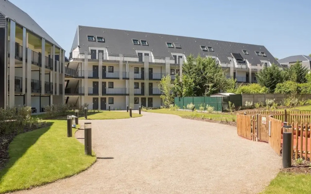 Colmar: Contemporary Apartment, 800 m From the Centre
