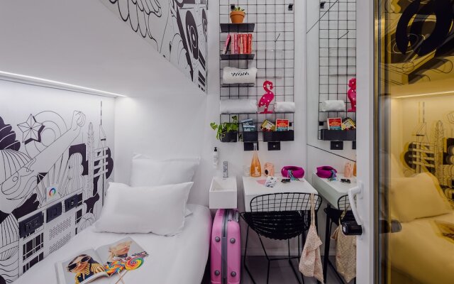 Wom Allenby Pod Hotel