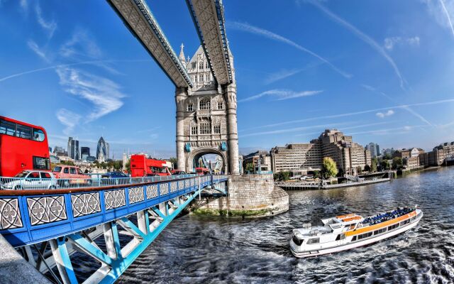 Berjaya Eden Park London Hotel