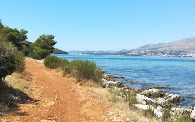 Huge terrace with sea view of the bay