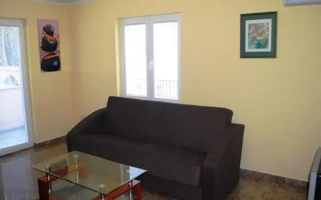 Apartments Nesimi