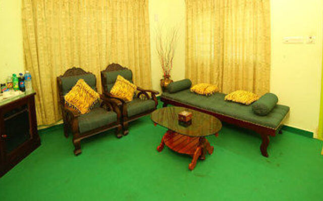 Woodpecker Resort