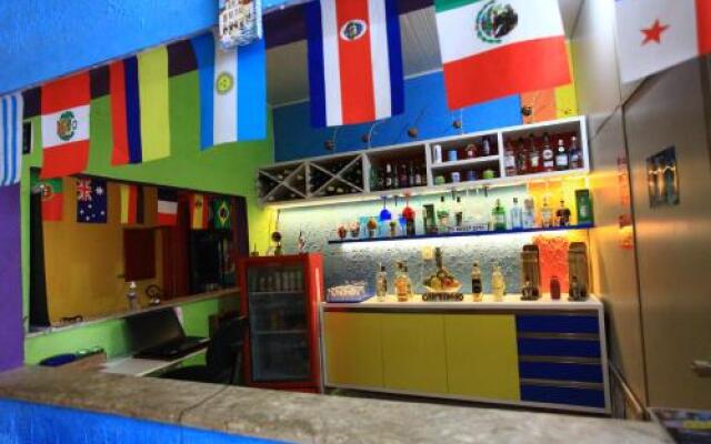 Hostel Cores Do Pelo