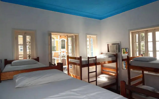Cafofo Hostel - Albergue