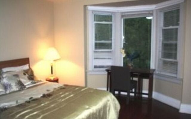 Leslieville Furnished Home