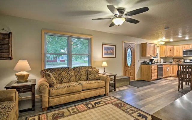 Pet-friendly Petoskey Area Cabin, Walk to River!