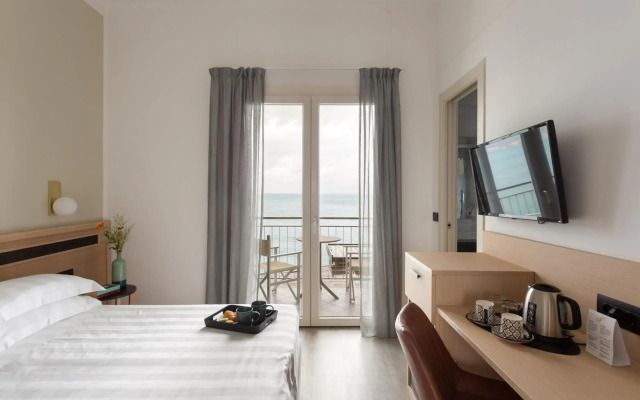 Arc en Ciel Hotel