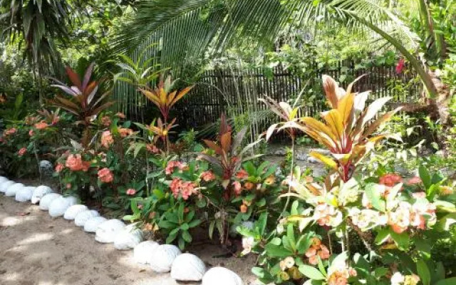 Big BamBoo Beach Resort Sipalay