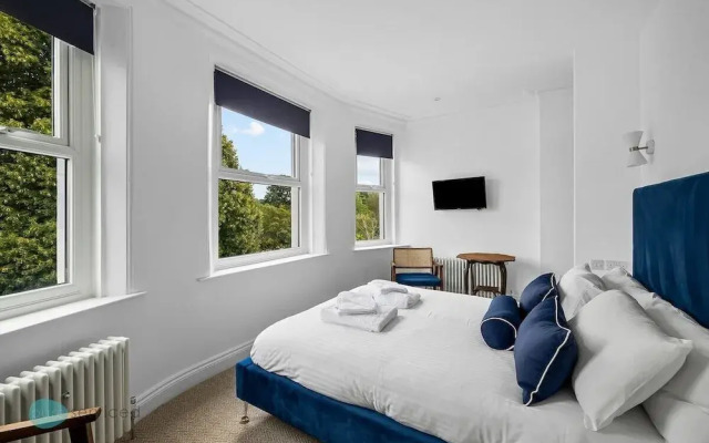 Windsor Villas by Pureserviced