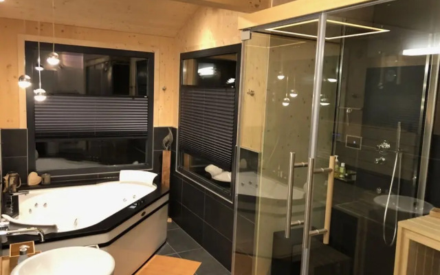 Wellness Chalet mit Sprudelbad 8P Schladming