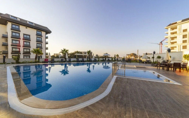 Flat With Shared Pool Hammam and Sauna in Alanya