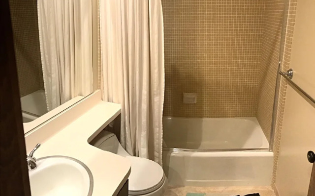 Mammoth Estates - 4 Seasons of Beauty w/ Amenities!