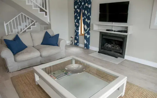 Villa 8