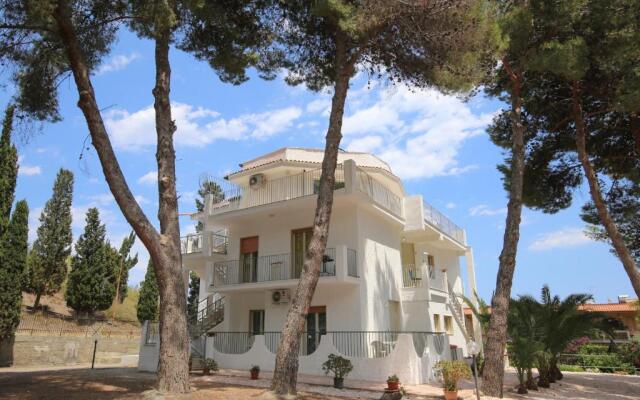 Villa Aurora