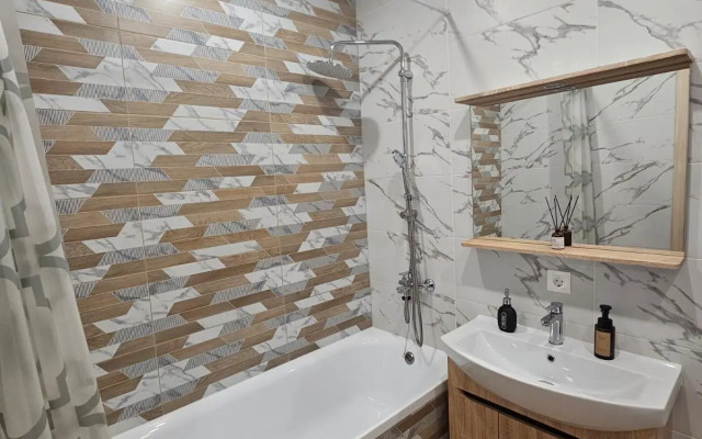 Апартаменты на набережная Кустаревская 15