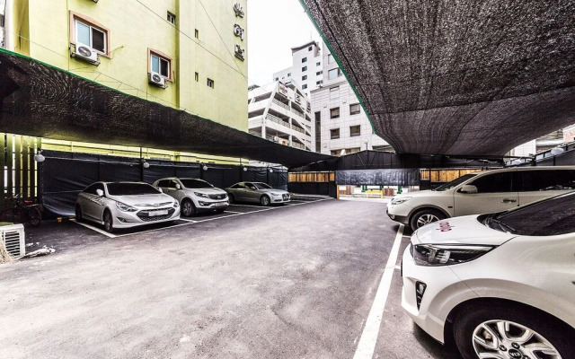 Ssum Hotel