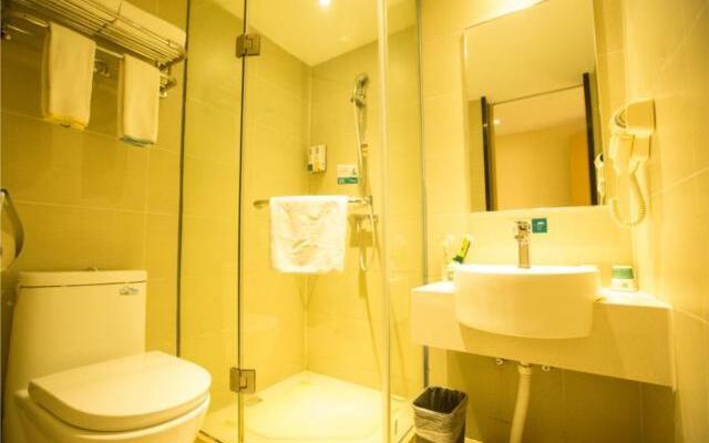 City Comfort Inn Wuhan Guanggu Pedestrian Street Minzu University
