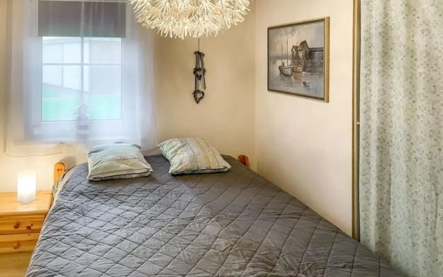 Nice Apartment in Friedrichskoog Spitze With 2 Bedrooms and Wifi