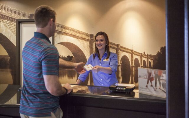 Staybridge Suites Kansas City - Independence by IHG