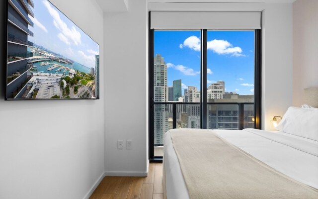 Apt with Stunning View at Downtown Miami