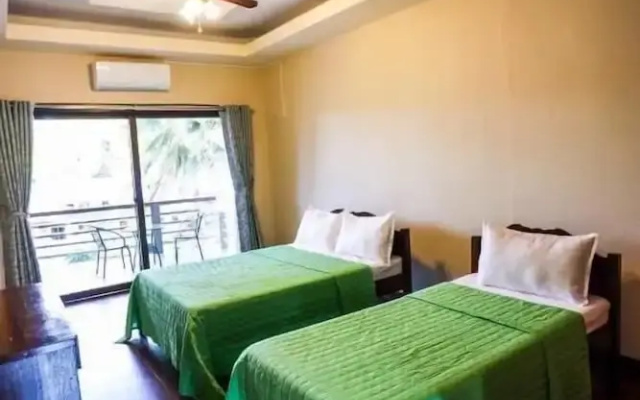 Minshuku KCS Hotel and Restaurant