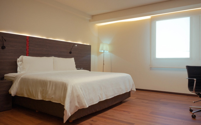 Holiday Inn Express Mexico Aeropuerto by IHG