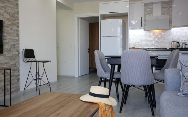 Bright House Apart