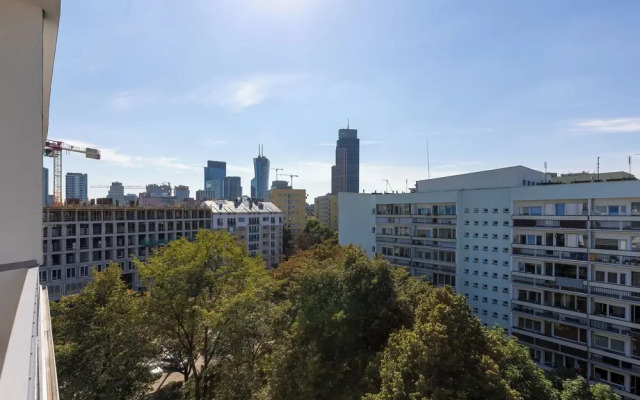 Al. Solidarnosci 92/95